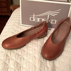 New Dansko Kira Aniline Calf shoes 37